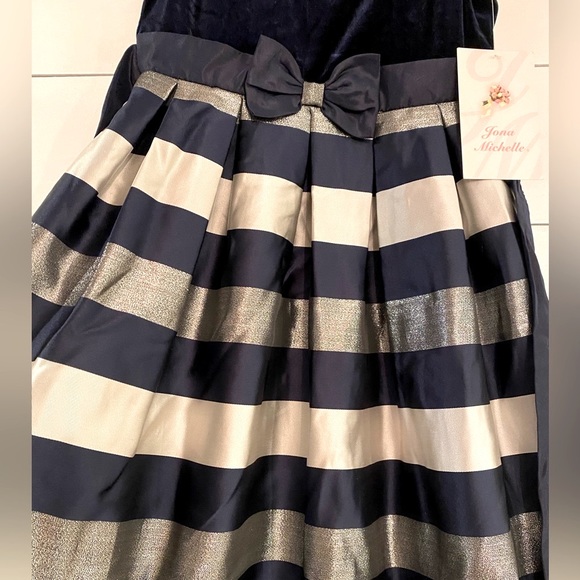Navy blue, silver and white dress size 10 - Picture 5 of 6